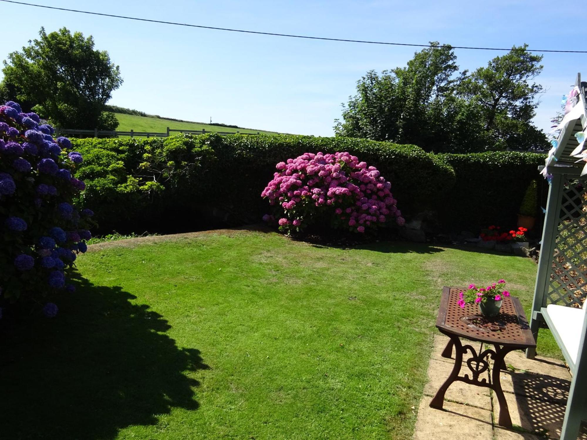 Yr Hen Felin - The Old Mill B&B Morfa Nefyn Exteriör bild